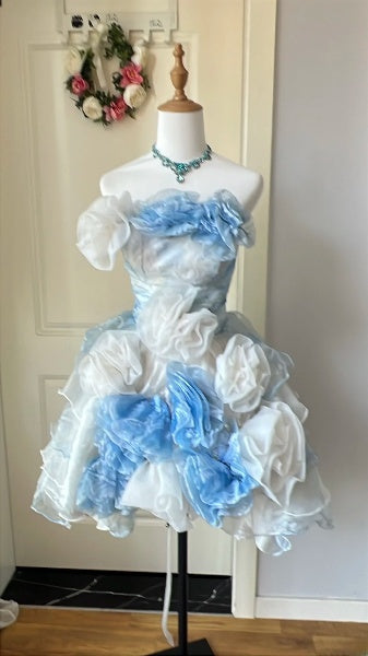 Modest Hoco Dress Ball Gown Strapless Blue Organza Flowers Homecoming Birthday Party Dress RC0414