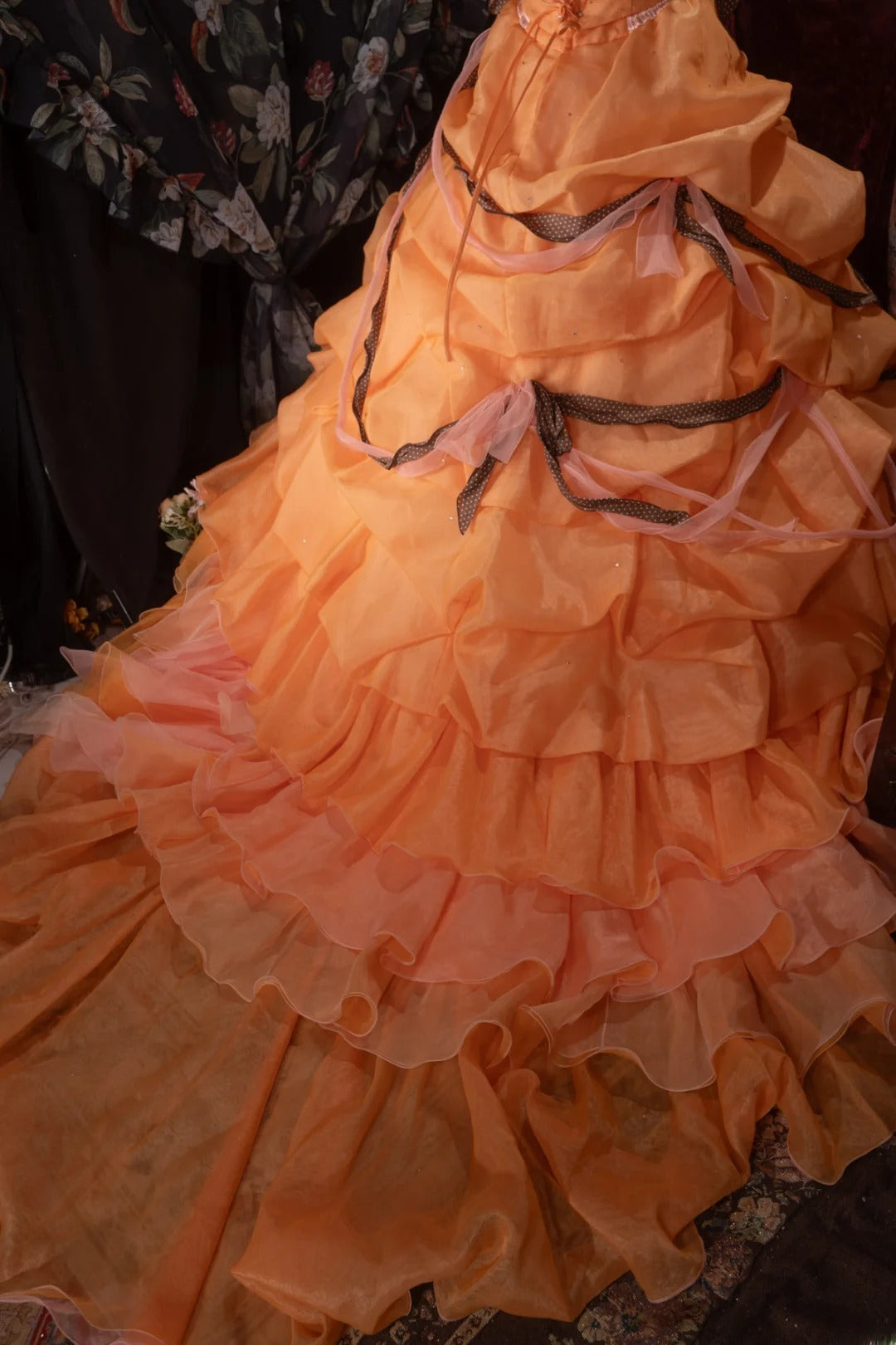 Charming Ball Gown Strapless Orange With Tiered Layers Long Quince Dress Quinceanera Dresses Formal Birthday Outfits RB8069