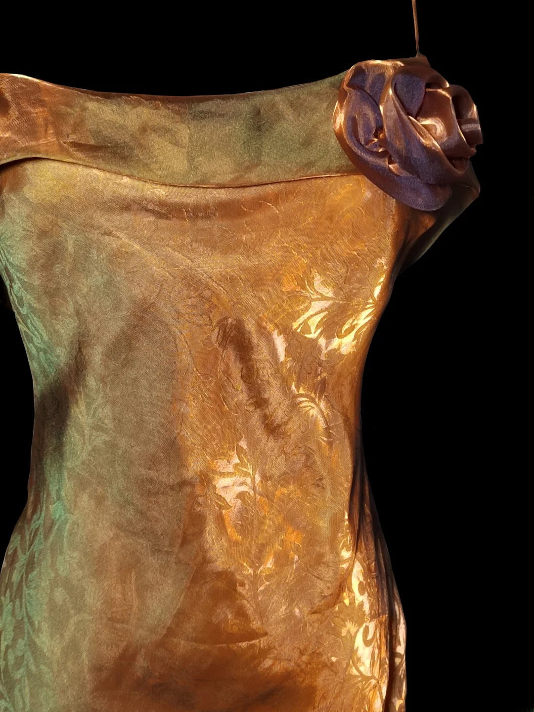 Robe de bal longue sans manches à bretelles spaghetti style sirène rétro années 60, ornée de fleurs, idéale pour les fêtes de fin d'année scolaire (AS046)