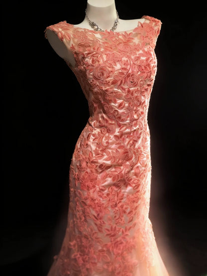 Robe de bal longue sirène sexy sans manches en tulle corail à col bateau, idéale pour les jeunes filles en terminale ou pour un 21e anniversaire (AS046)