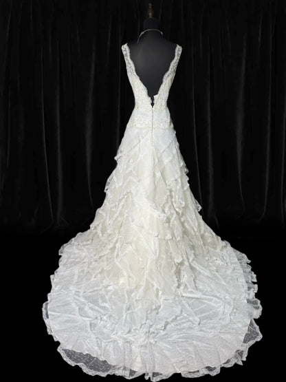 Rustikales langes Brautkleid im 70er-Jahre-Stil mit einzigartigem Ballkleid, V-Ausschnitt und Bohème-Charme, mit Spitze, figurbetont, auch in kleinen und großen Größen erhältlich (AS046).