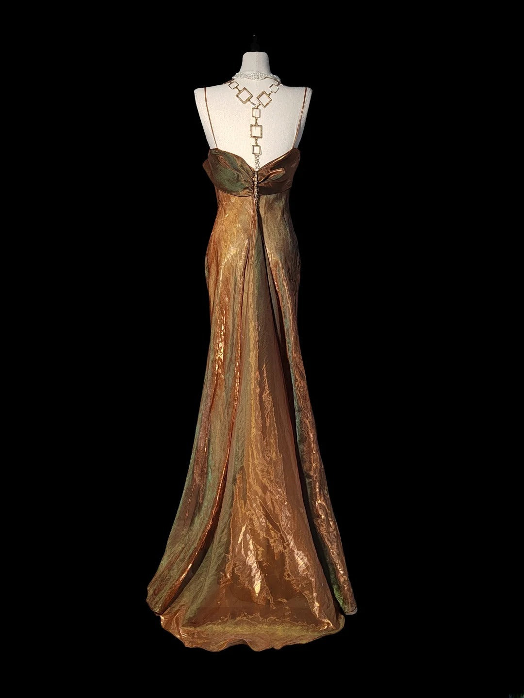 Robe de bal longue sans manches à bretelles spaghetti style sirène rétro années 60, ornée de fleurs, idéale pour les fêtes de fin d'année scolaire (AS046)