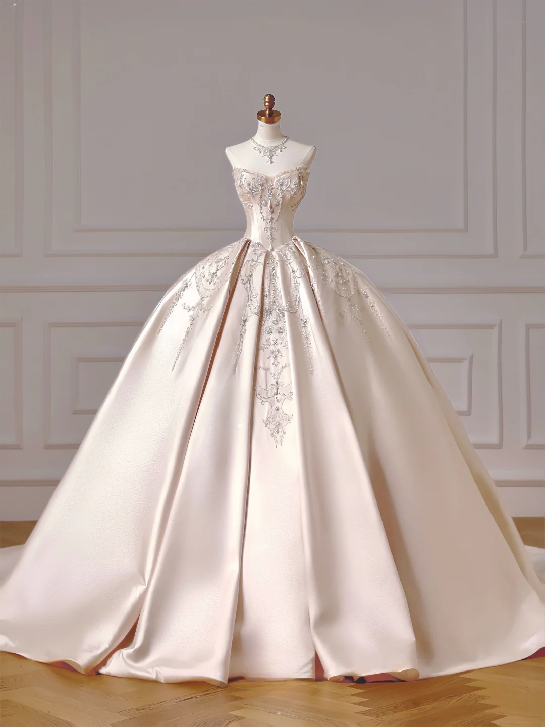 Prinzessinnen-Brautkleid, langes Ballkleid, ärmellos, hellrosa Satin, mit Perlen und Schleppe, AQ047