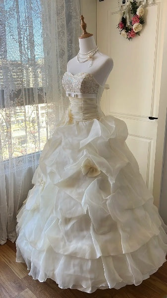 Prinzessinnen-Kleid zum 16. Geburtstag, lang, herzförmiger Ausschnitt, Gelb mit Blumen, Ballkleid, Sweet Sixteen Geburtstagskleid RC0417