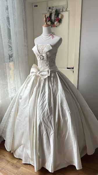 Princess Sweet 16 Dresses Long Strapless Satin With Lace Ball Gown Sweet Sixteen Birthday Gown RC0421