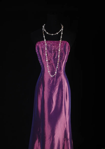 Vintage Meerjungfrauen-Abendkleid aus traubenfarbenem Taft mit Perlen im eleganten 50er-Jahre-Retro-Stil, perfekt für Geburtstage, Abendessen oder Abschlussbälle (AS053)