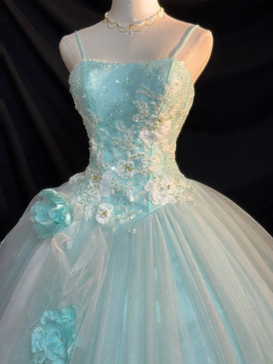 Niedliches Ballkleid mit Spaghettiträgern, hellblauem Tüll mit Perlenstickerei, langes Quinceanera-Kleid, Prinzessinnenkleid RB3455