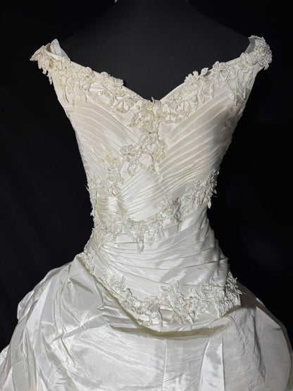 Robe de mariée longue vintage années 1960, robe de bal style col V pour la mariée, à volants avec traîne en dentelle plissée, robe de mariée blanche AS054