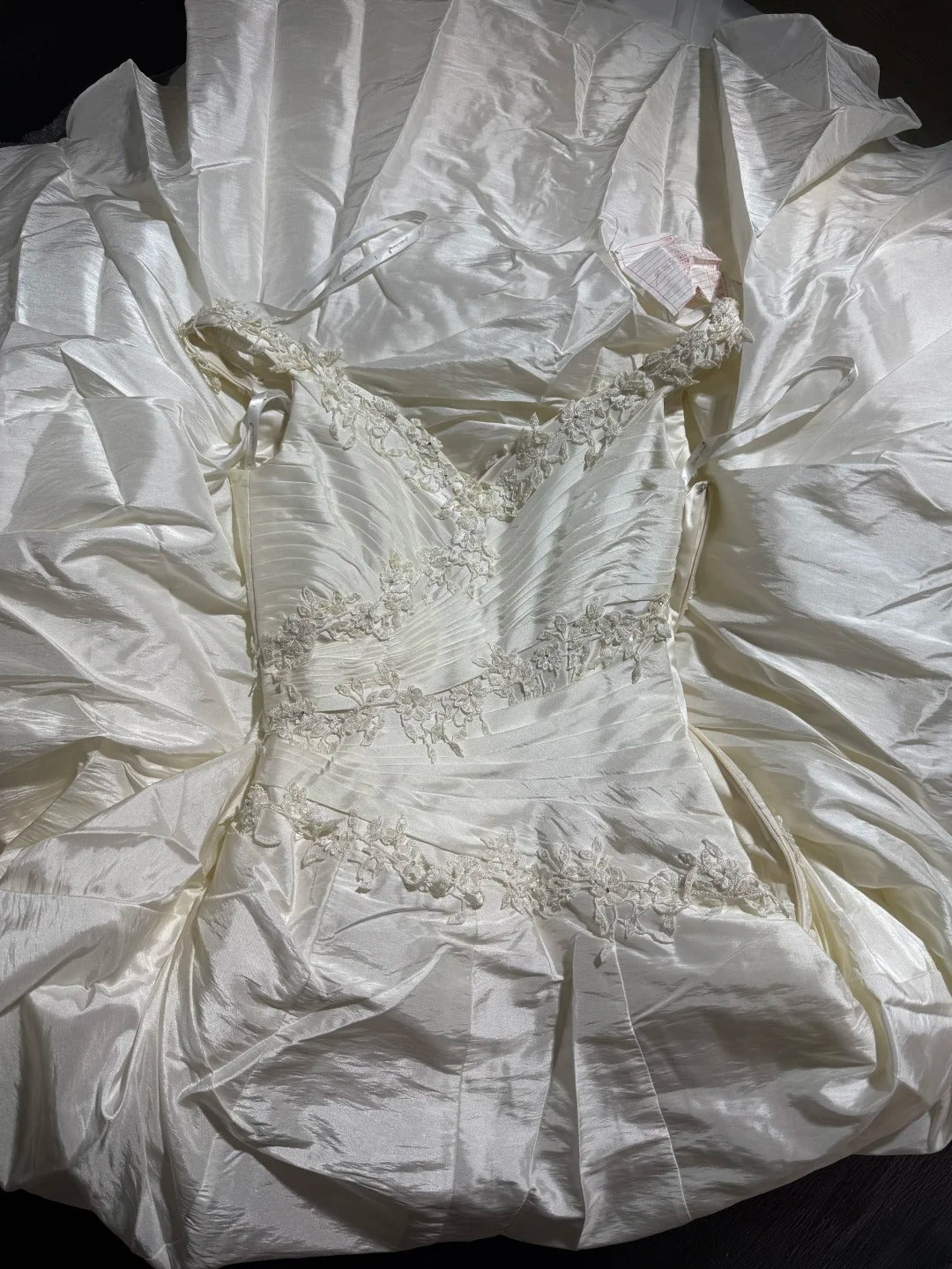 Robe de mariée longue vintage années 1960, robe de bal style col V pour la mariée, à volants avec traîne en dentelle plissée, robe de mariée blanche AS054