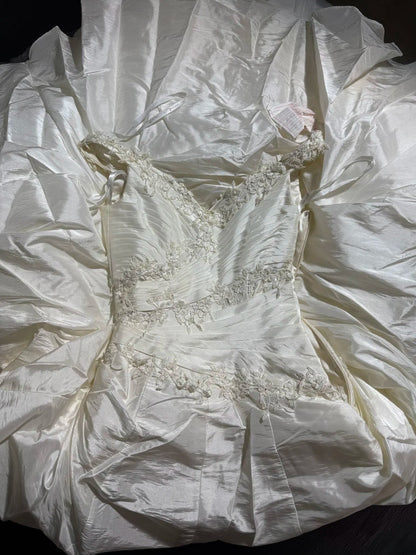 Robe de mariée longue vintage années 1960, robe de bal style col V pour la mariée, à volants avec traîne en dentelle plissée, robe de mariée blanche AS054