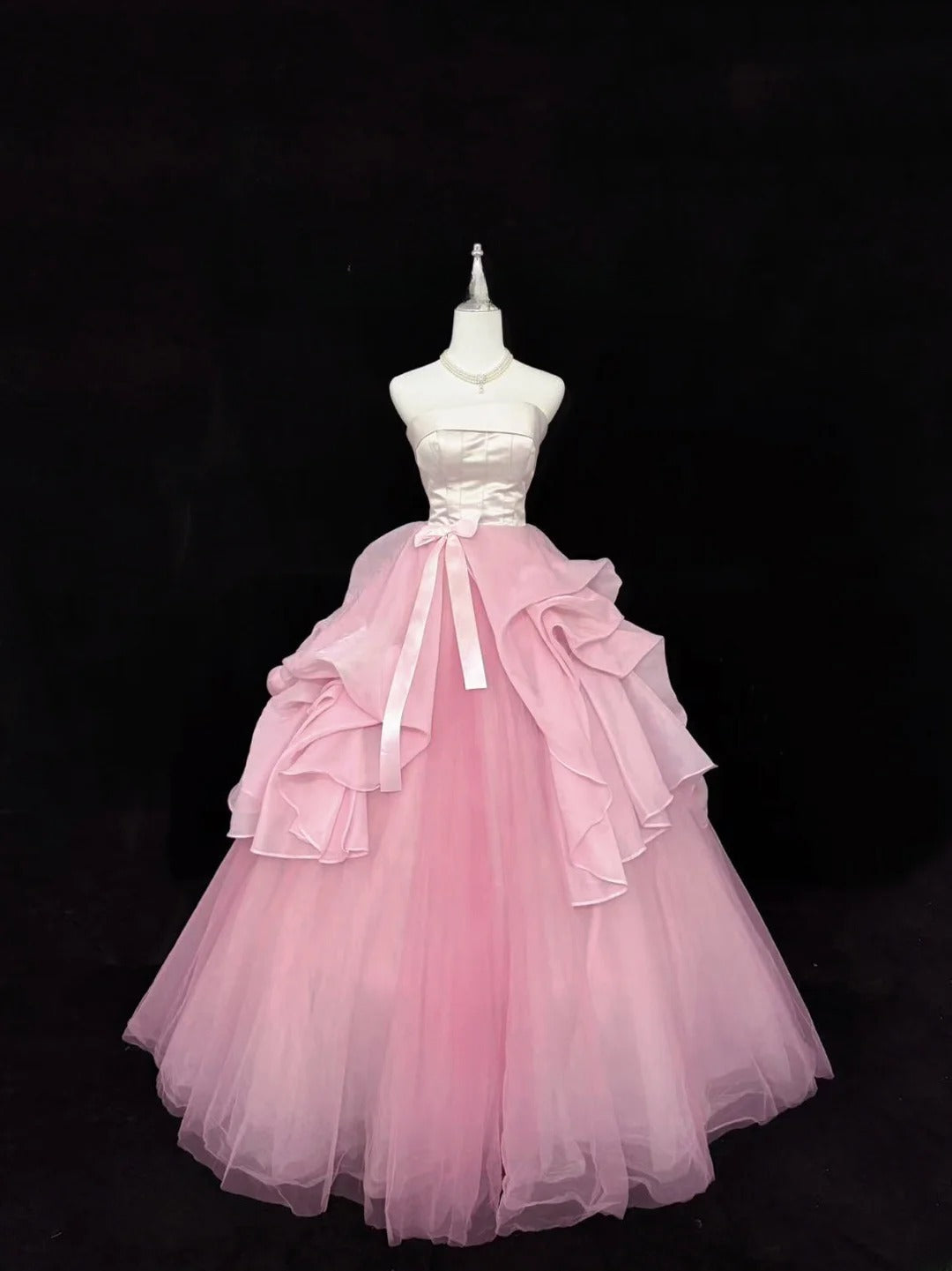 Modest Ball Gown Strapless Pink Satin Tulle With Bow Ruffled Quince Dress Voluminous Sweet 16 Sweet Sixteen Outfits Vestido de RB7427