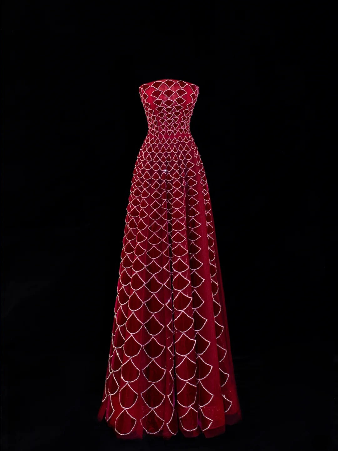 Modest Prom Dress Aesthetic Ball Gowns Strapless Burgundy Velvet Style Impress With Beadings Long Party Formal Gown SA058