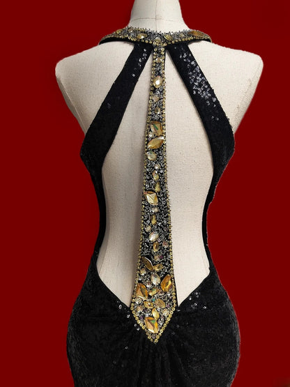 Robe de soirée sirène longue à sequins noirs et perles dorées, col rond, style modeste, idéale pour les bals de fin d'année des lycéennes (AB2516)