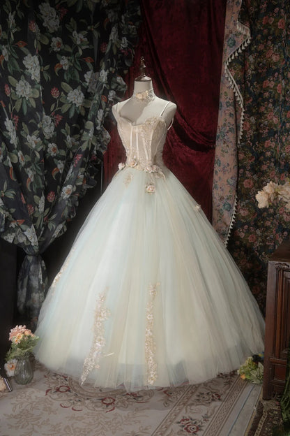 Elegant Ball Gown Spaghetti Straps Champagne Blue Tulle With Flowers Long Quince Dress Quinceanera Dresses Formal Birthday Outfits RB8080