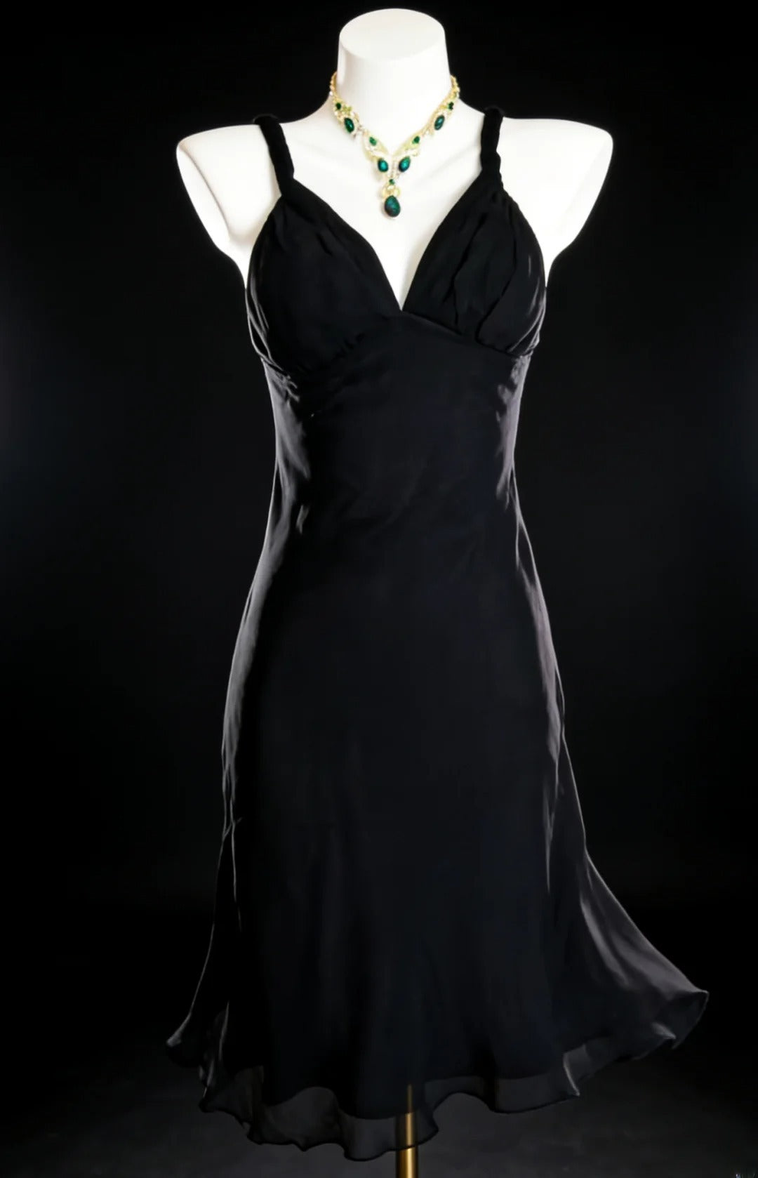 Robe courte noire vintage trapèze à fines bretelles, style bal de promo, référence AS058