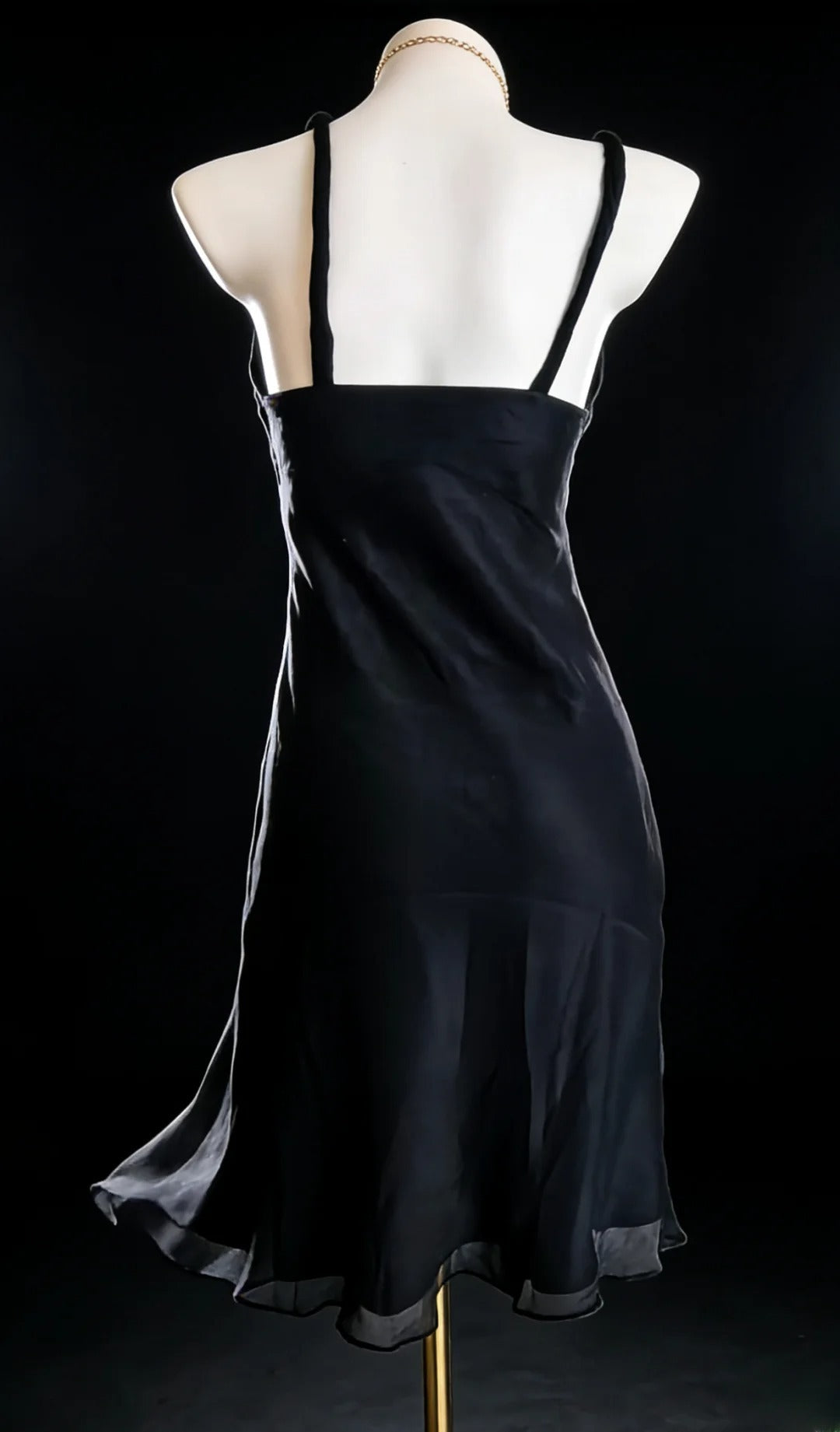 Robe courte noire vintage trapèze à fines bretelles, style bal de promo, référence AS058