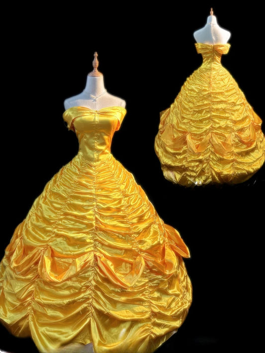 Niedliches Ballkleid, schulterfrei, gelber Satin mit Rüschen, langes Quinceanera-Kleid, Vestido de 15 de Cenicienta RB3460