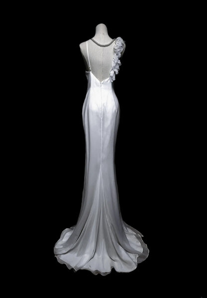 Robe de soirée longue blanche en mousseline à fines bretelles, style sirène, inspiration pour bal de fin d'année AS059