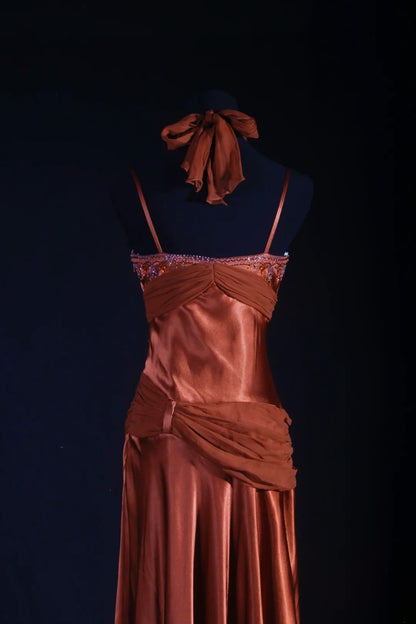 Vintage Etuikleid mit Neckholder, Spaghettiträgern, Satinspitze und Perlen im eleganten 50er-Jahre-Retro-Stil – perfekt für Geburtstag, Abendessen oder Abschlussball (AS059)