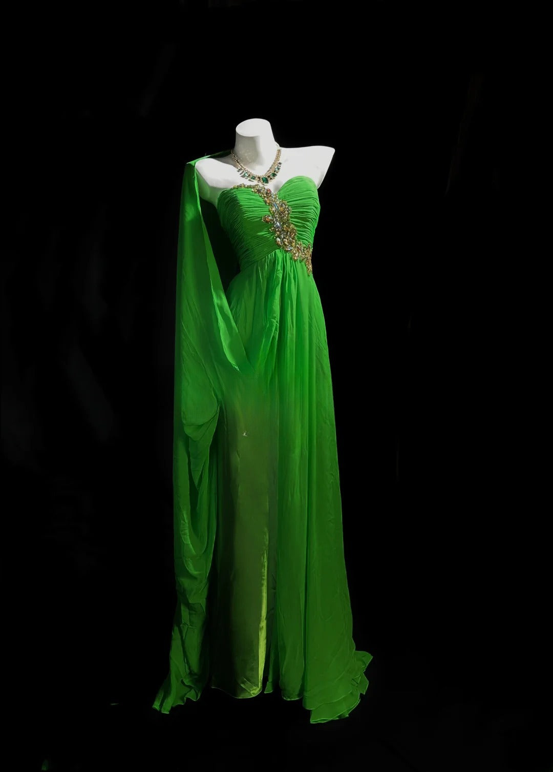 Vintage Prom Dresses A line Sweetheart Green With Beading Chiffon Long Evening Dress Formal Outfits RB5868