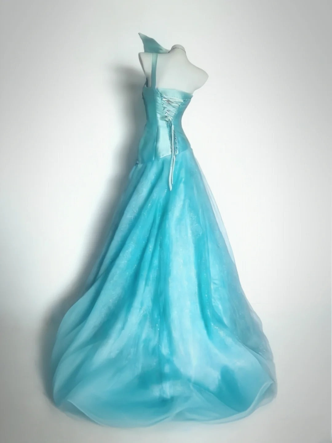 Classy Ball Gown One Shoulder Blue Satin With Beaded Bodice Tulle Sleeveless Long Prom Dresses Inspo Senior Sweet 16 Birthday Outfits AS062