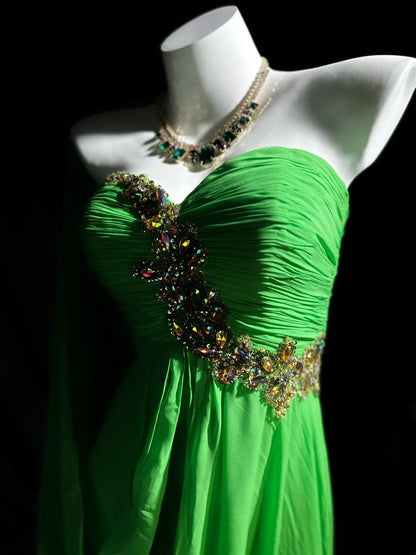 Vintage Prom Dresses A line Sweetheart Green With Beading Chiffon Long Evening Dress Formal Outfits RB5868