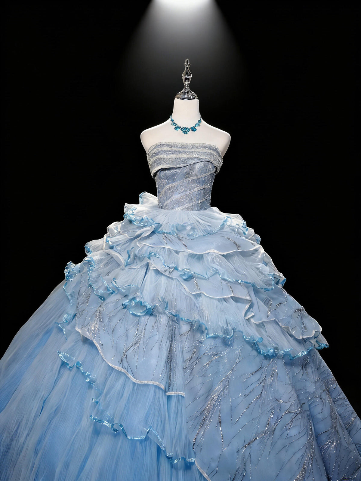 Pretty Quinceanera Dress Ball Gown Strapless Blue Tulle With Tiered Layers 16th Birthday Party Outfit RC1093
