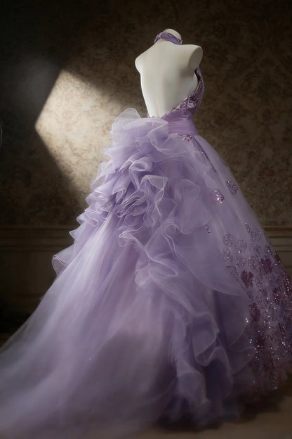 Robe de bal lilas sans manches à col halter et corsage orné de perles, longue robe en tulle pour quinceañera, tenue pour 15 ou 16 ans (AS065)