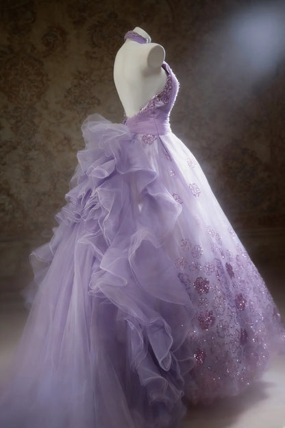 Robe de bal lilas sans manches à col halter et corsage orné de perles, longue robe en tulle pour quinceañera, tenue pour 15 ou 16 ans (AS065)