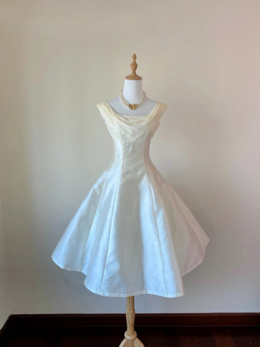 Vintage Ball Gown Ivory Knee Length Party Dresses Homecoming Dress Cocktail Gown RB9046