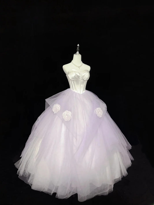 Hübsches Ballkleid mit Herzausschnitt, Flieder, Tüll mit Blumen, Quinceañera-Kleid, voluminöses Sweet 16 Outfit, Vestido de 15, RB7438