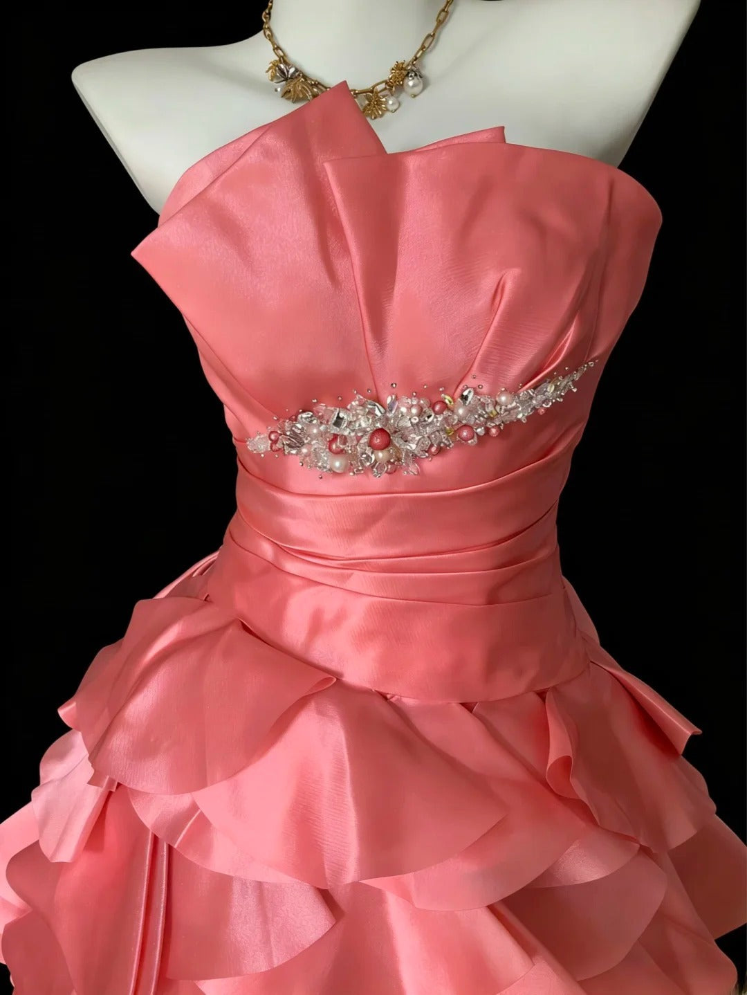 Robe de bal élégante sans bretelles en tulle rose corail, sans manches, pour femme, robe de bal longue, tenue pour les 16 ans, AS068