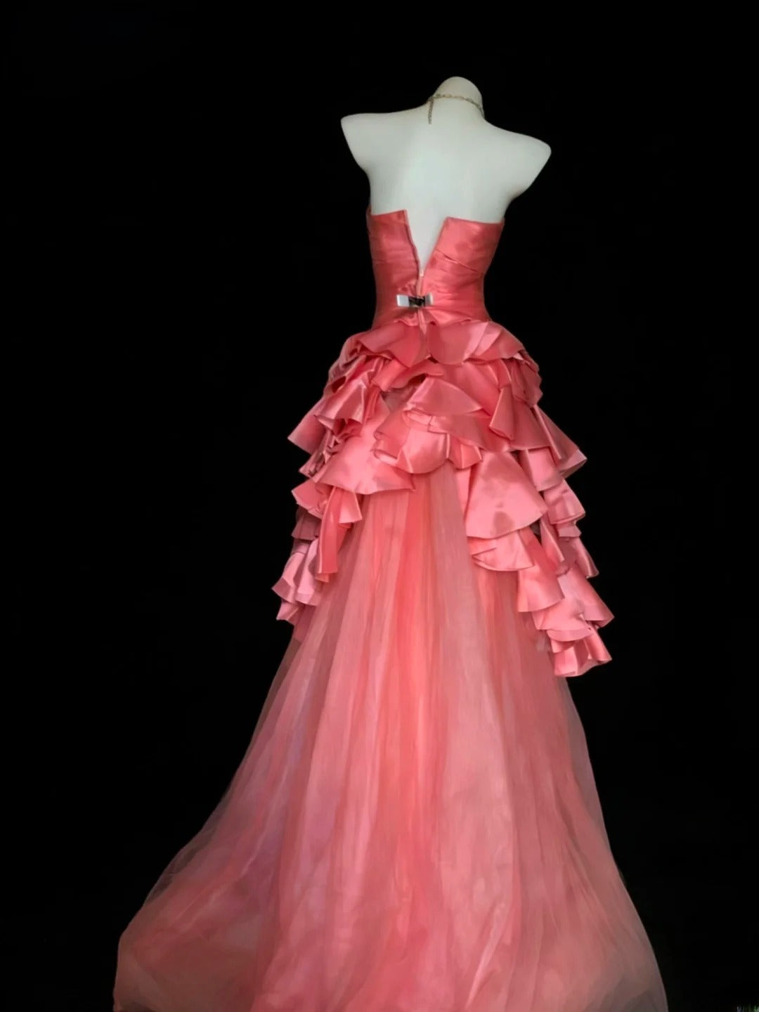 Robe de bal élégante sans bretelles en tulle rose corail, sans manches, pour femme, robe de bal longue, tenue pour les 16 ans, AS068