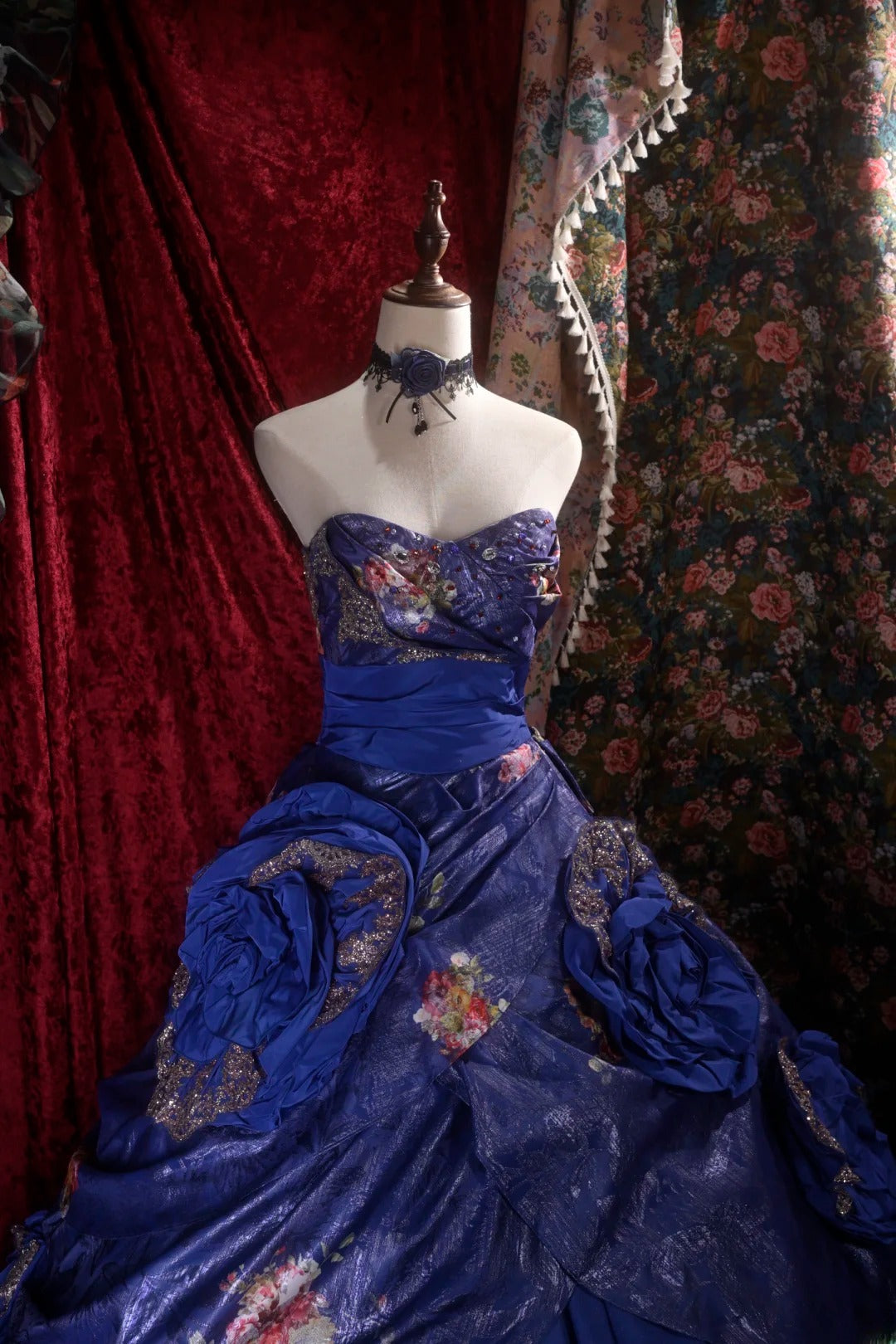 Elegant Ball Gown Sweetheart Royal Blue With Ruffled Flowers Long Quince Dress Quinceanera Dresses Formal Birthday Outfits RB8090