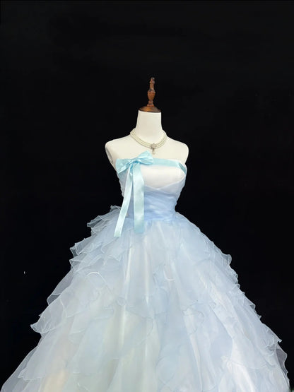 Stunning Ball Gown Strapless Blue Tulle With Tiered Layers Quince Dress Voluminous Sweet 16 Sweet Sixteen Outfits Vestido de 15 RB7441