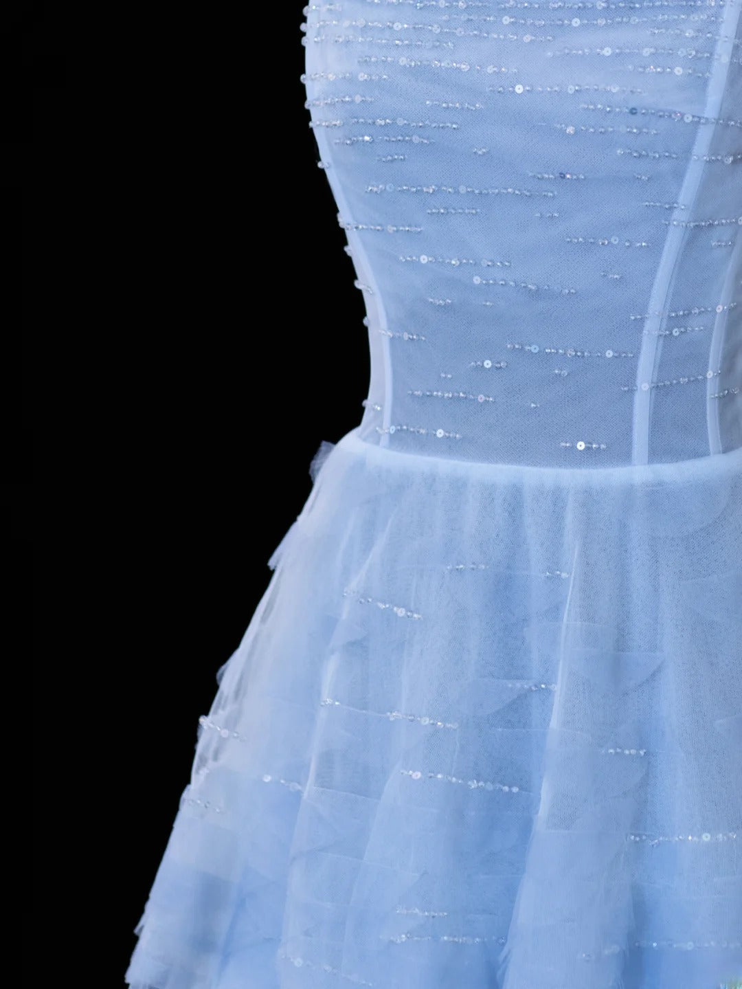 Schlichtes, formelles A-Linien-Abendkleid mit Spaghettiträgern aus blauem Tüll – ein beeindruckendes langes Ballkleid oder Partykleid SA070