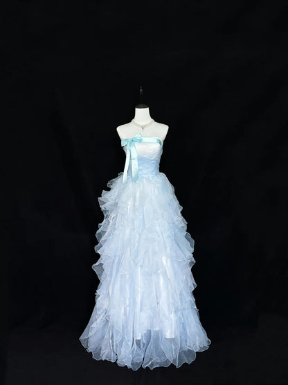 Stunning Ball Gown Strapless Blue Tulle With Tiered Layers Quince Dress Voluminous Sweet 16 Sweet Sixteen Outfits Vestido de 15 RB7441