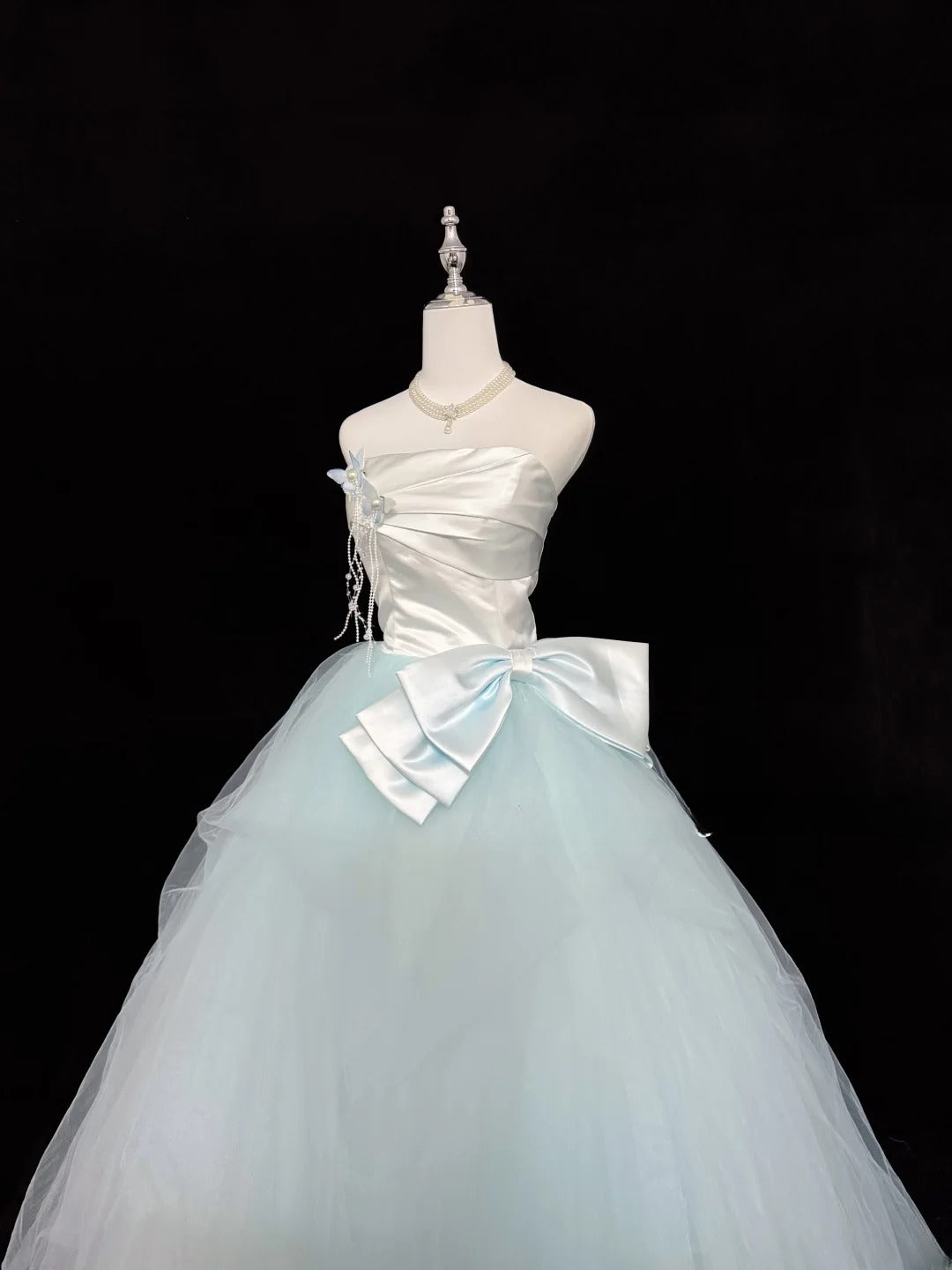 Stunning Ball Gown Strapless Blue Tulle With Bow-knot Quince Dress Voluminous Sweet 16 Sweet Sixteen Outfits Vestido de 15 RB7443