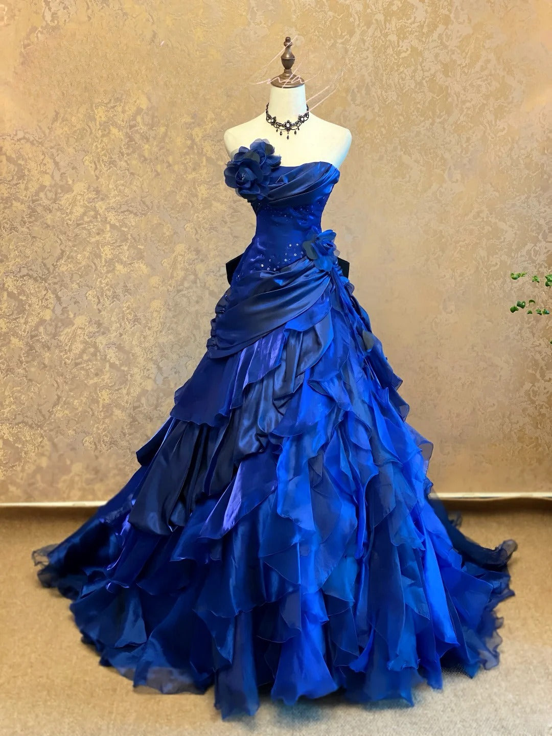 Elegant Satin Mermaid Prom Dress Royal Blue Strapless Long Evening Party Gown RB9053