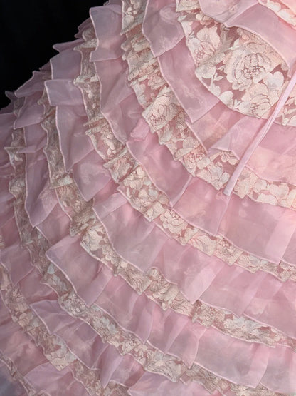 Prinzessin Ballkleid Trägerlos Ärmellos Pink Gestuft Mit Rüschen Blumen Langes Quinceanera Kleid vestido de 15 de cenicienta RB3469