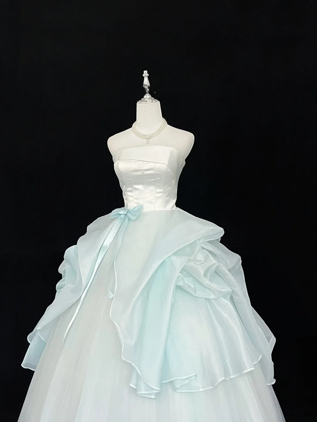 Classy Ball Gown Strapless Blue Tulle With Bow Quince Dress Voluminous Sweet 16 Quinceanera Dresses Vestido de RB7445