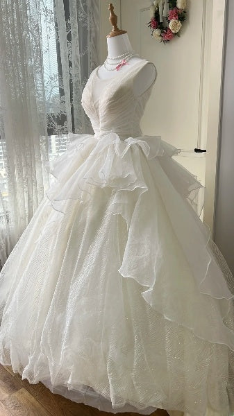 Traumhaftes langes Sweet-16-Kleid mit V-Ausschnitt, weißes Tüll-Ballkleid für Sweet-Sixteen-Party oder Geburtstag RC0446