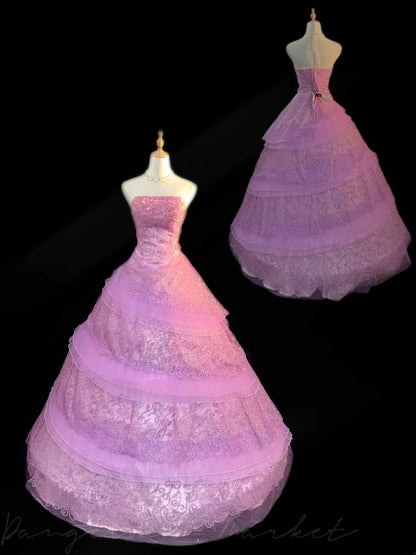 Robe de Bal Princesse Sans Bretelles Lilas Dentelle Sans Manches Avec Appliques Robe de Quinceanera Longue robe de 15 de cenicienta RB3473