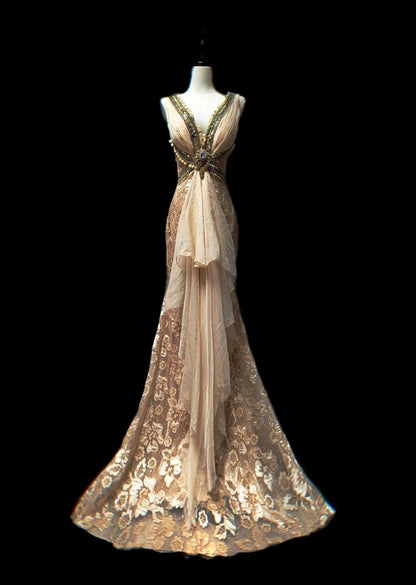 Robe de bal longue sans manches en mousseline rose poudré, col en V, style sirène vintage, ornée de perles et de dentelle, idéale pour les élèves de terminale ou les soirées de remise de diplômes (AS079)