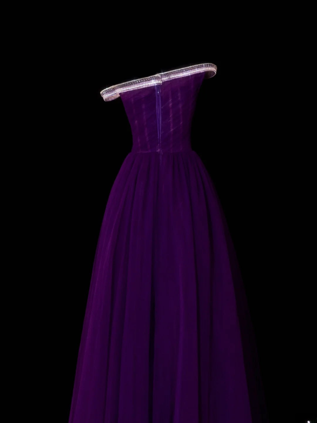 Elegantes, schulterfreies, lila Tüllkleid im A-Linien-Stil der 1950er Jahre mit Perlen und Falten – ein beeindruckendes langes Ballkleid oder Abendkleid SA081