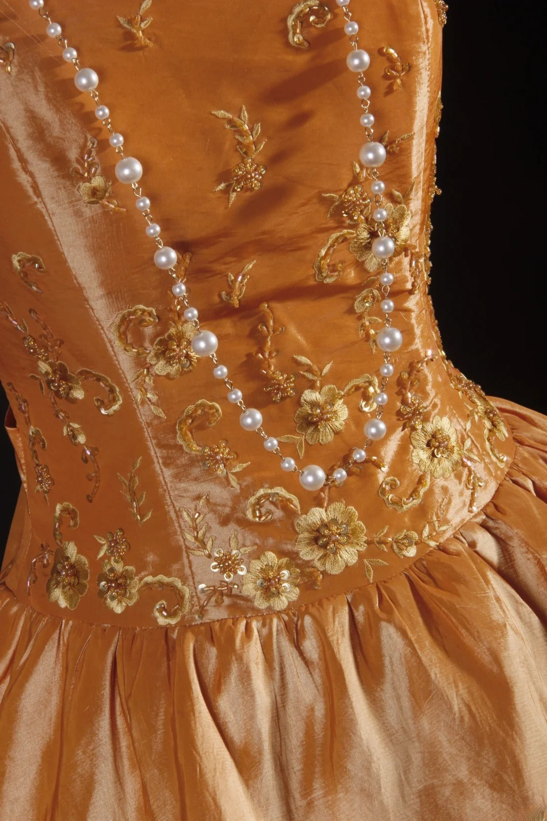 Robe de bal bustier orange en taffetas ornée de perles, courte, idéale pour un 16e anniversaire, un bal de promo ou une soirée cocktail (AS082)