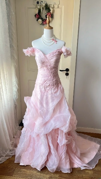 Langes rosafarbenes Meerjungfrau-Promkleid mit schulterfreiem Ausschnitt und Spitzenapplikationen, formelles Partykleid für Damen RC0451