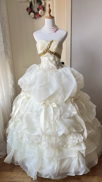 Traumhaftes schulterfreies Ballkleid für den 16. Geburtstag, lang, hellgelb, mit Stufenlagen, RC0454