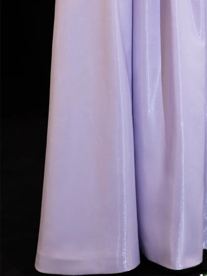 Robe de bal sobre et élégante, coupe trapèze, épaules dénudées, inspiration lilas et fleurs, manches longues, modèle SA089