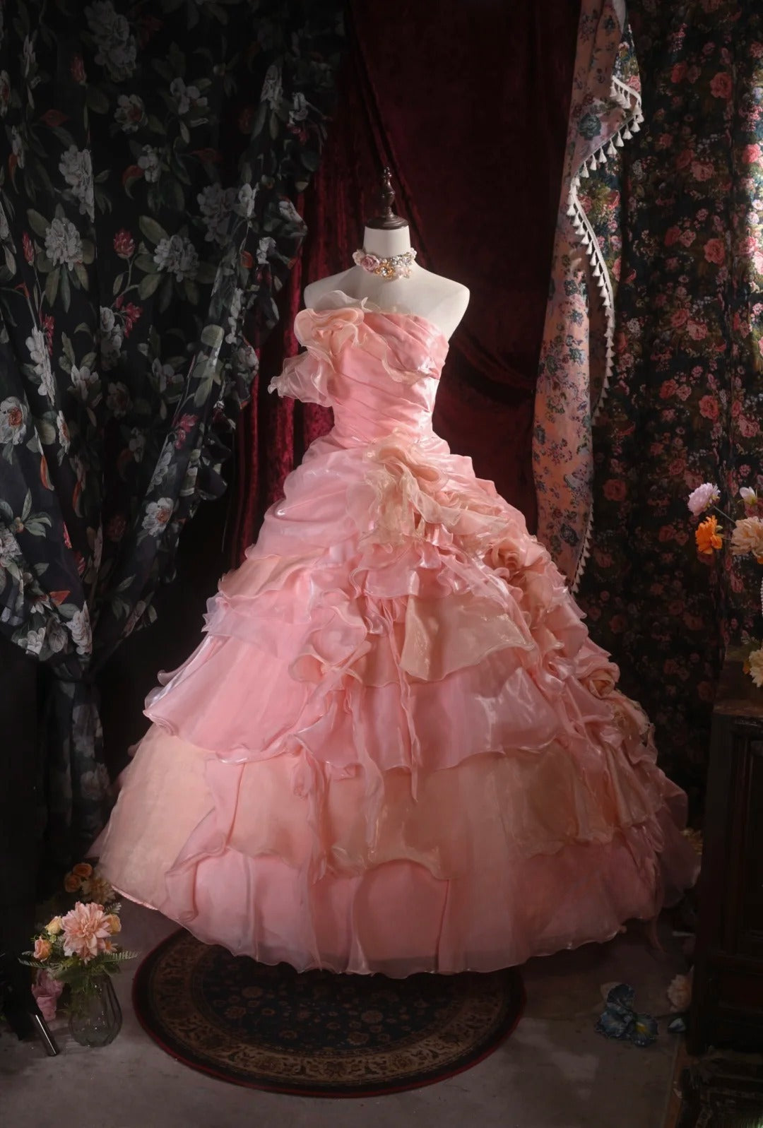 Pretty Ball Gown Strapless Pink Organza With Tiered Layers Long Quince Dress Quinceanera Dresses Formal Birthday Outfits RB8108